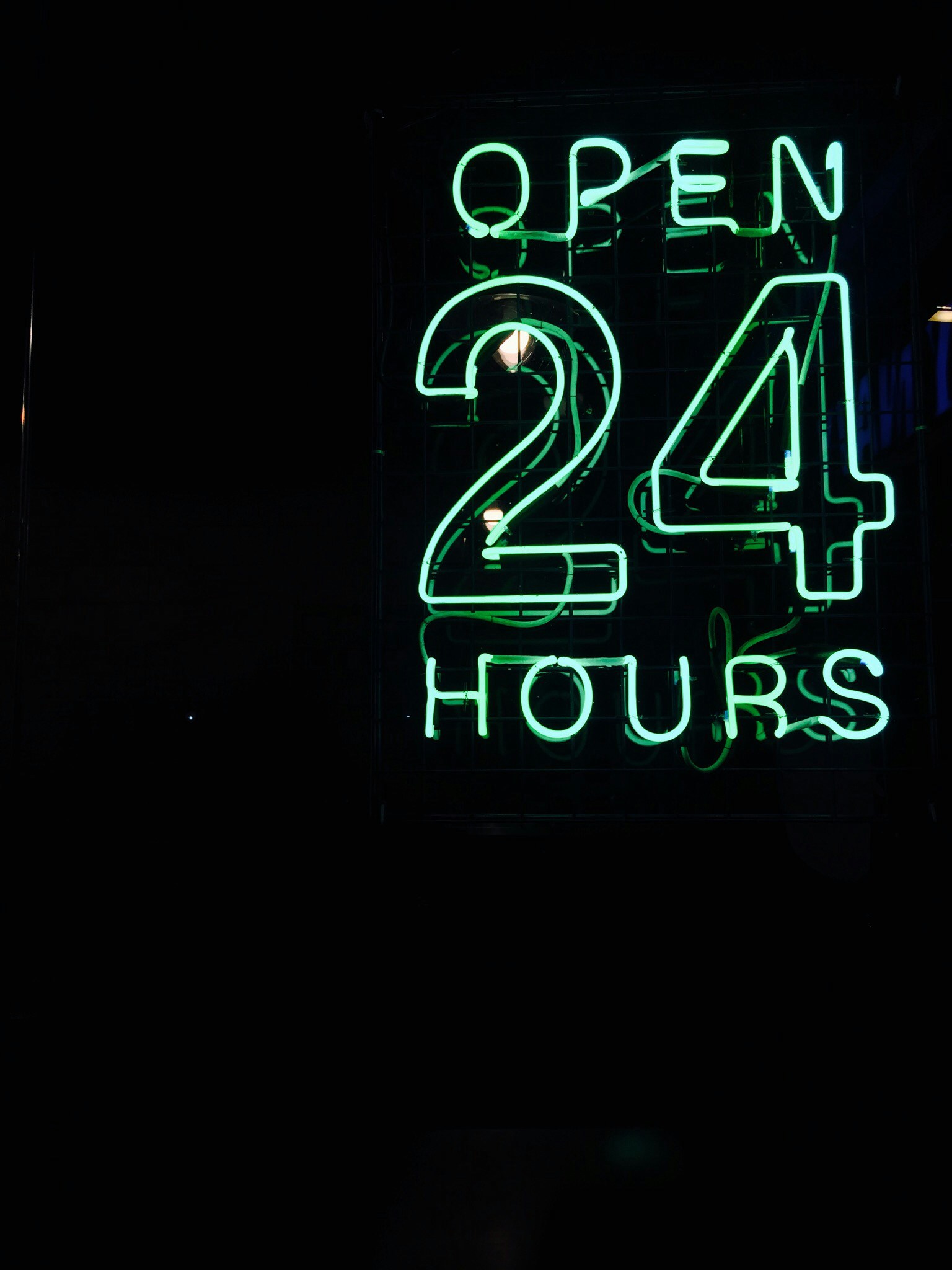 Autonomous Customer Service Operations